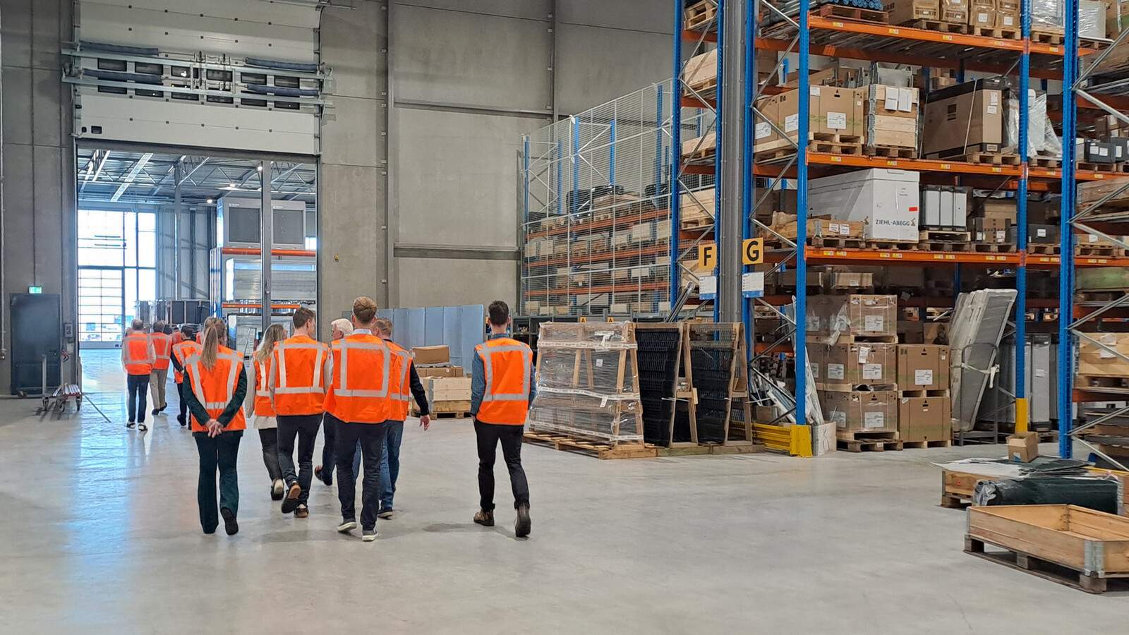 Rondleiding van het projectteam van 12Guide door de fabriek van Tolsma-Grisnich